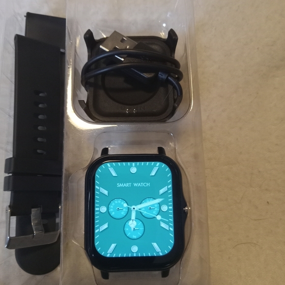 Smart Watch - Picture 2 of 5